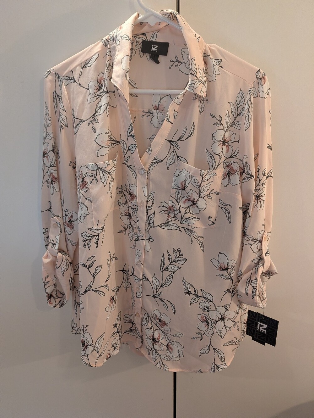 Iz Byer Pale Pink Floral Button-Down Blouse NWT